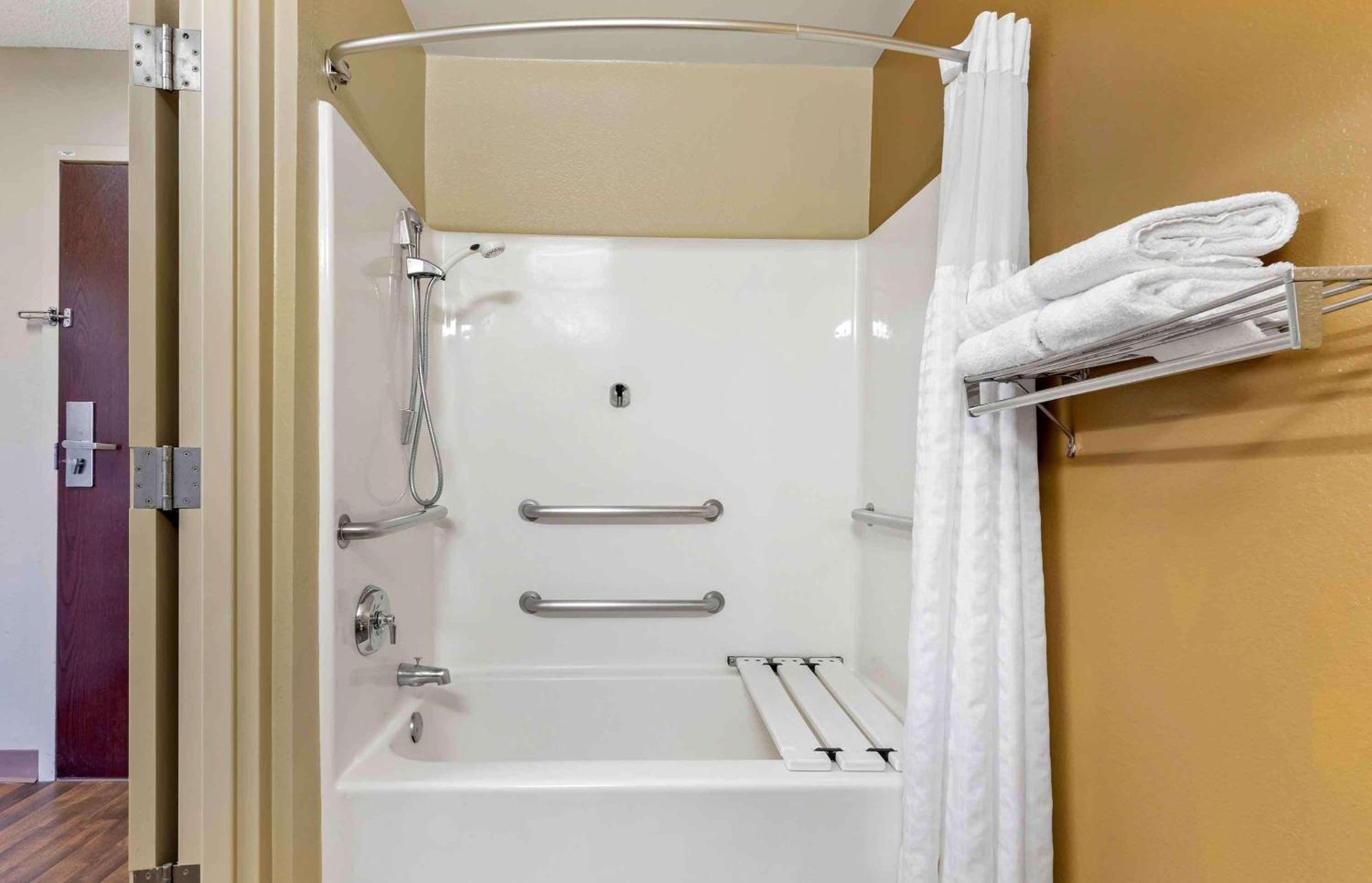 Extended Stay America Suites - Los Angeles - Valencia Stevenson Ranch Exterior photo