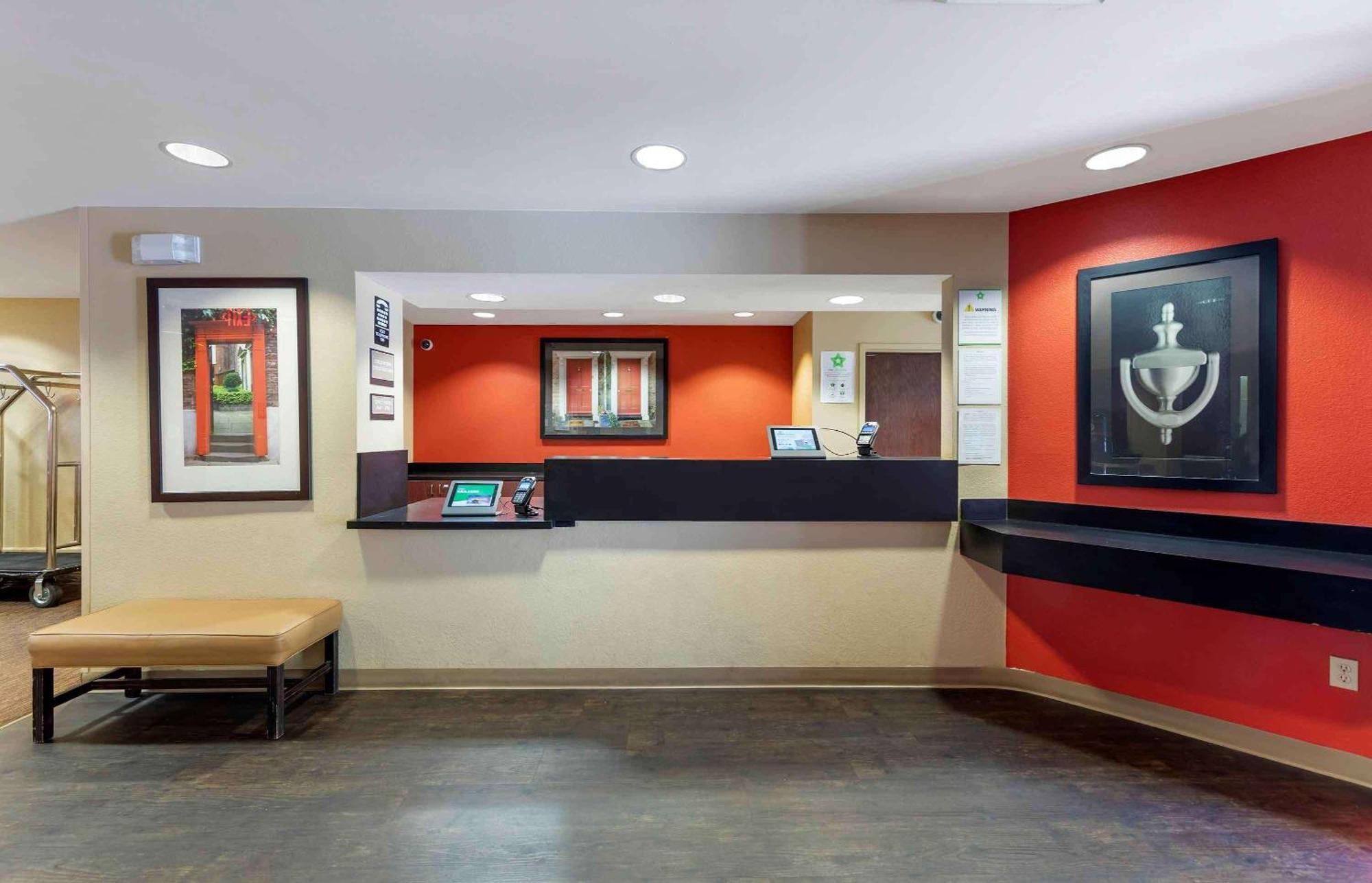 Extended Stay America Suites - Los Angeles - Valencia Stevenson Ranch Exterior photo